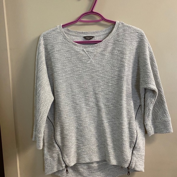 Denver’s Hayes shirt - Picture 2 of 5